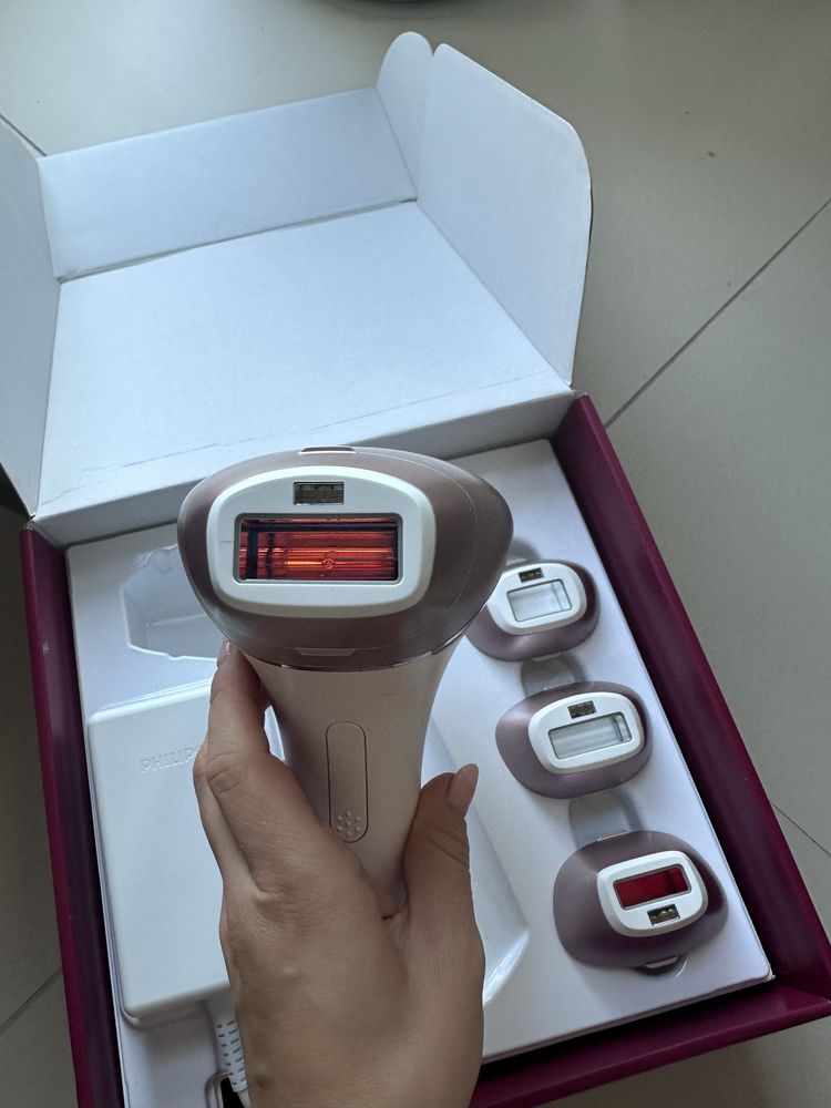 PHILIPS Lumea 9000 IPL 958/00