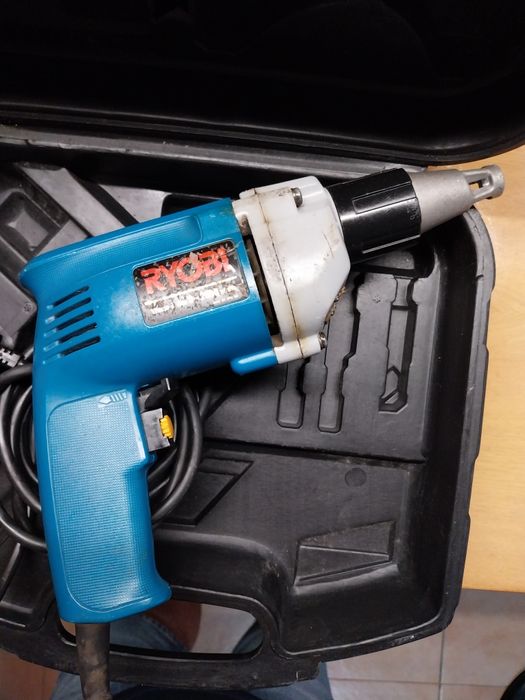 Aparafusadora Ryobi - Pladur