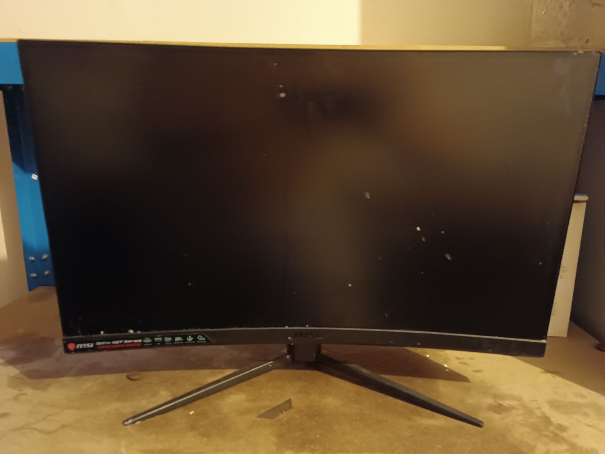 Monitor MSI Optix G27 serier- Uszkodzony