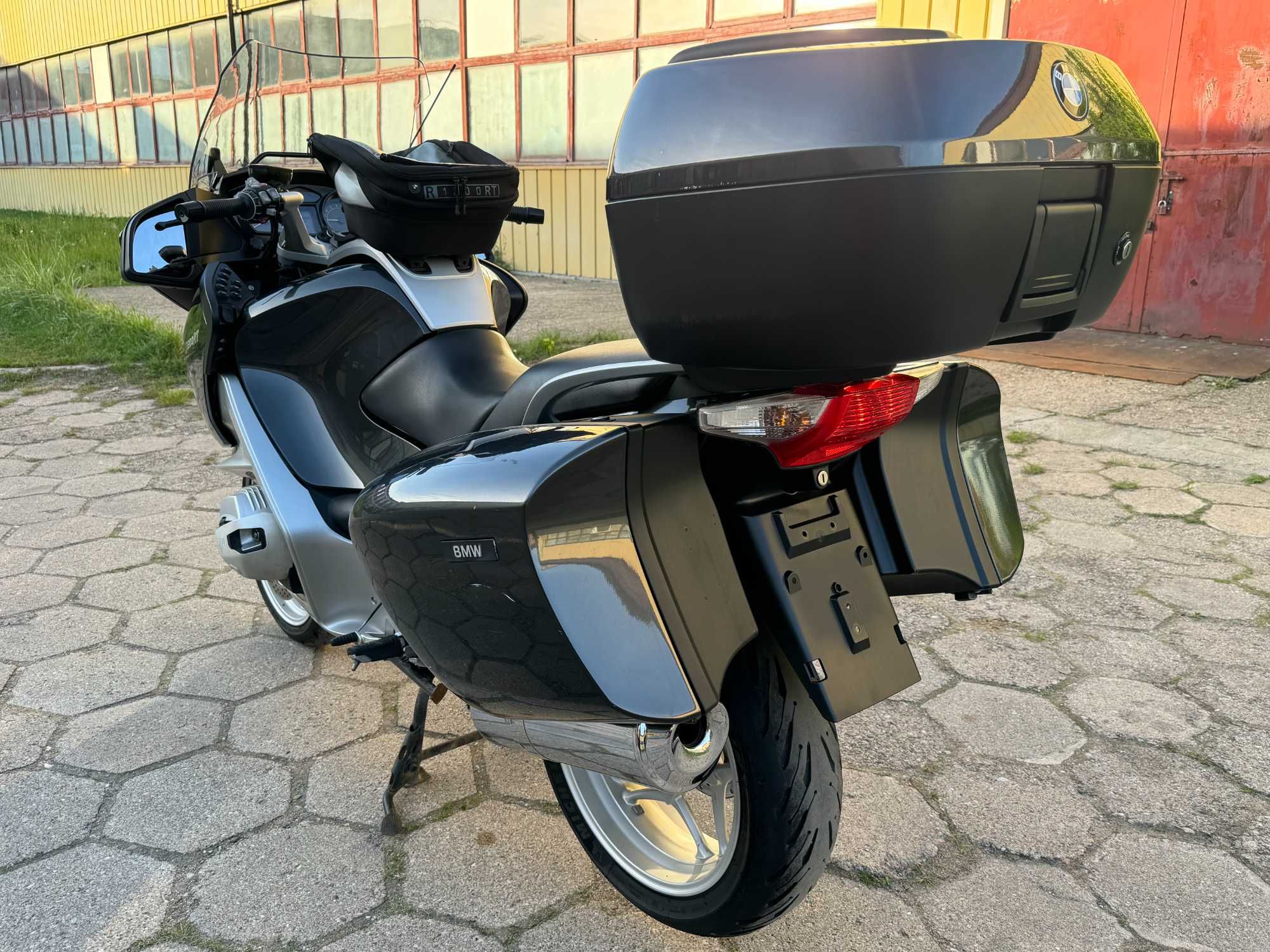 BMW R1200 RT,2010 lift,radio,3 kufry,ESA