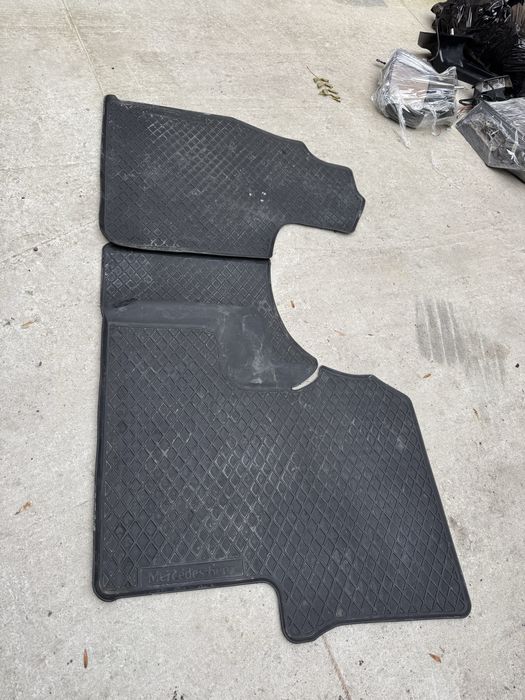 Коврики оригінал Мерседес Спрінтер