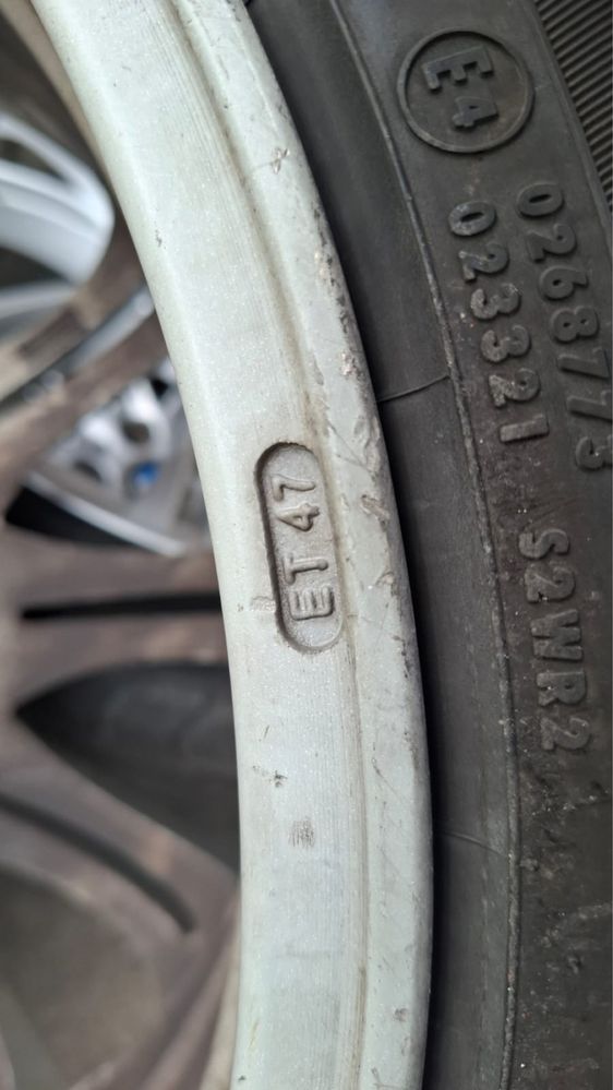 Felgi Aluminiowe BMW STYLING 135 ET 47 18” M - Pakiet