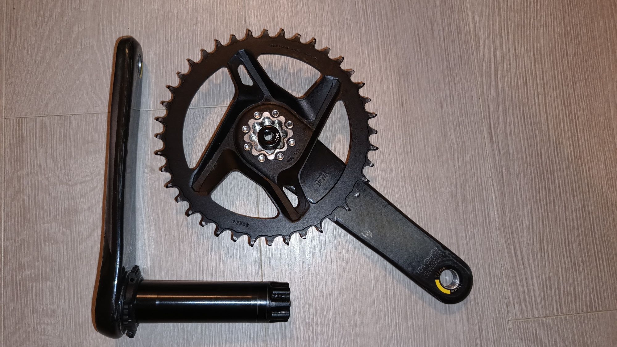 Korba SRAM Force D1, 40t, 175mm, DUB