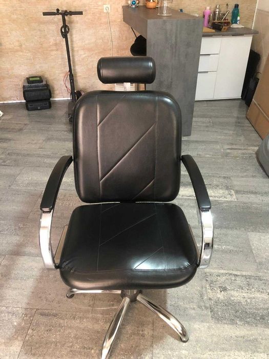 Cadeira de cabeleireiro / barbearia / Estética com apoio de cabeça