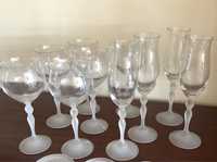 6 copos de vinho + 4 flutes em cristal, com logo gravado