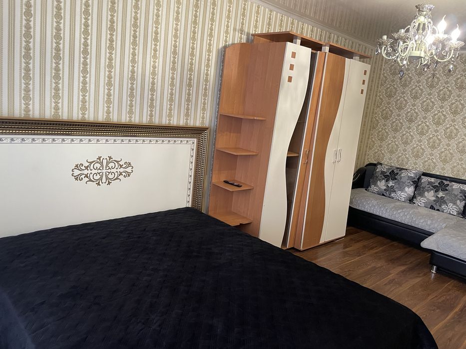 ВІЛЬНА  Центральна 90 однокімнатна