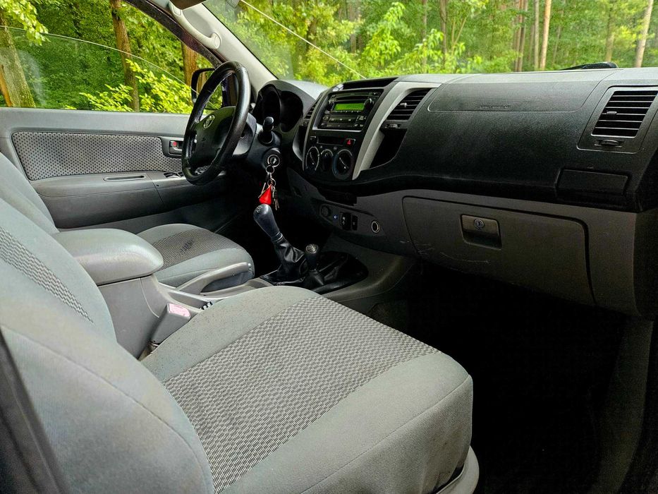 Toyota hilux 4x4 offroad mozliwa zamiana