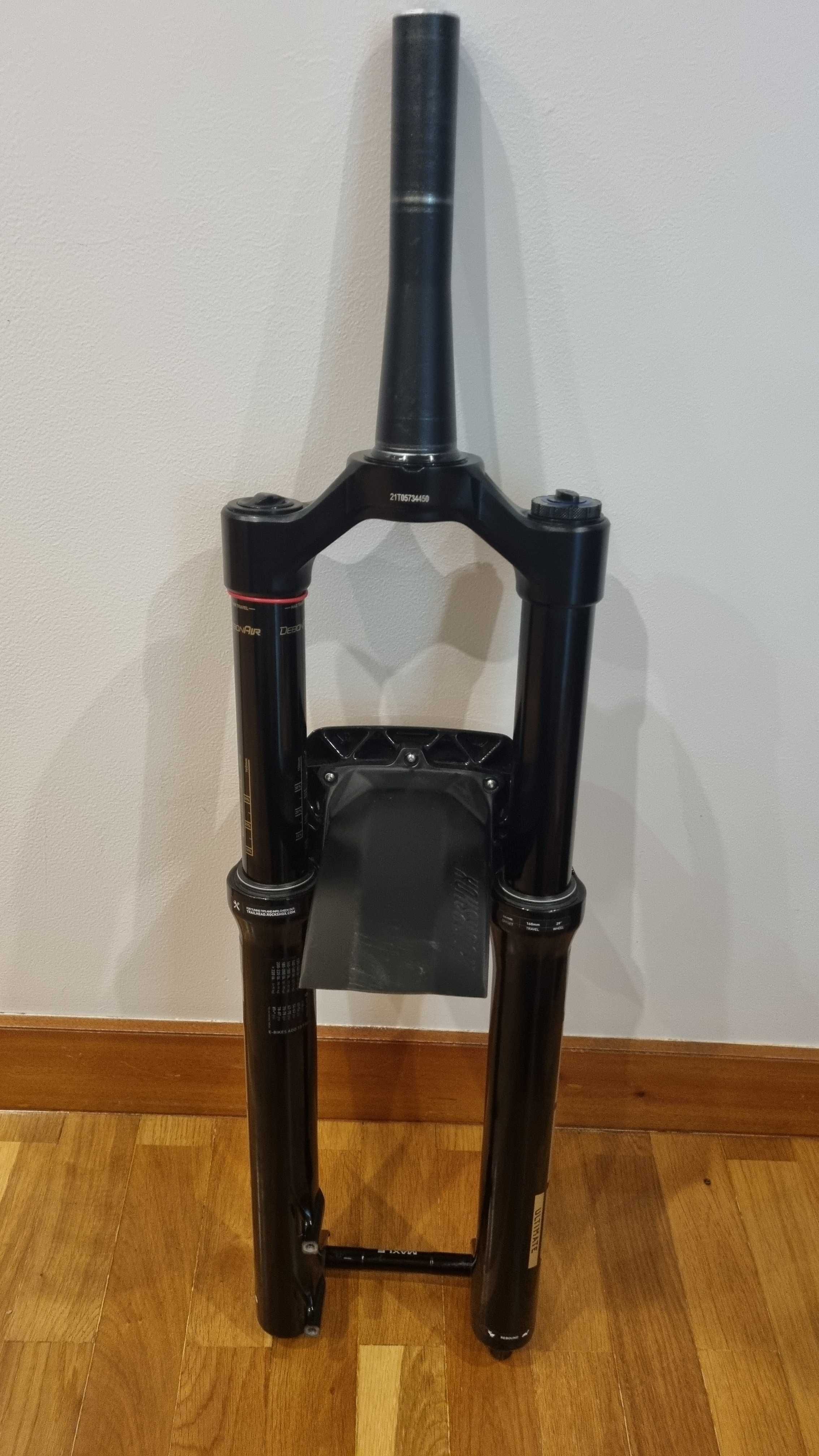 Suspensão Enduro ROCKSHOX ZEB Ultimate 29" Charger 2.1 RC2 160 mm