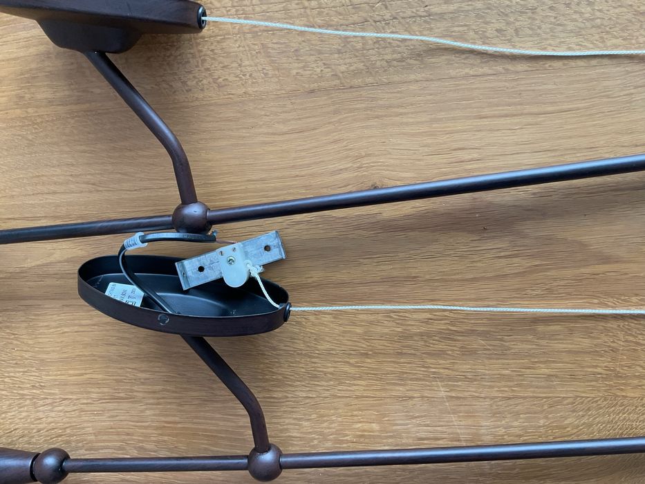 Kinkiety metalowe ze szklanym kloszem (cena za dwie lampy)