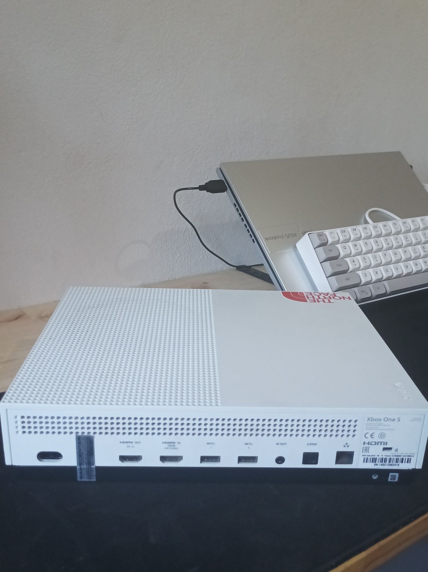 Xbox one em óptimo estado!