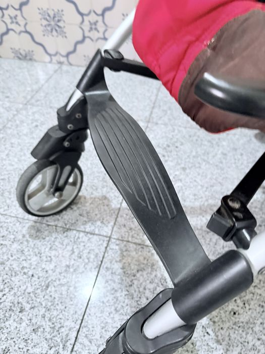 Carrinho chico em bom estado