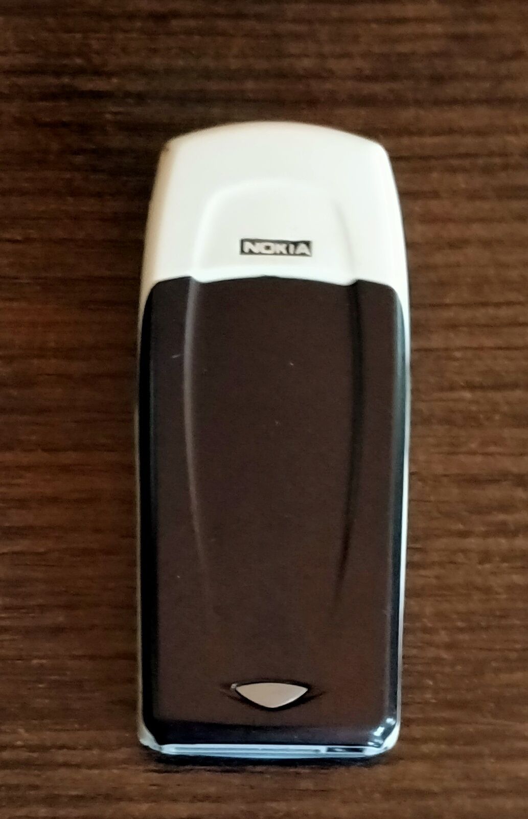 Nokia 6100 original .