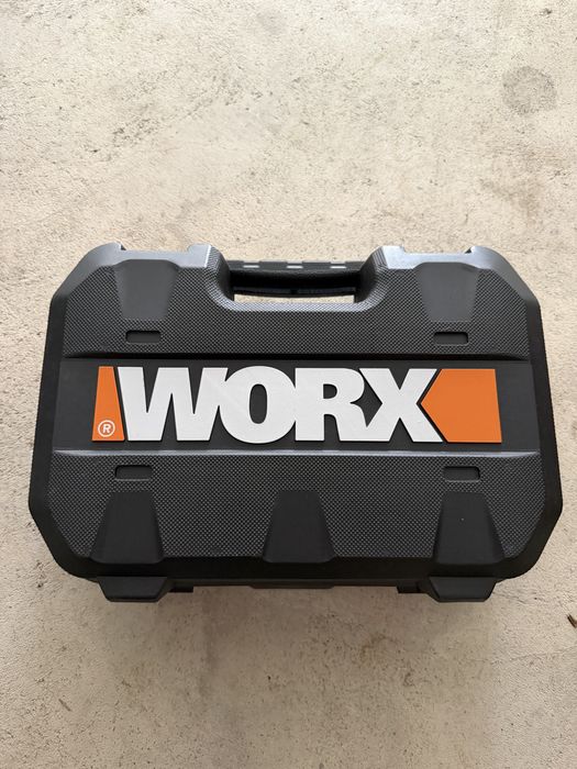 serra circular compacta Worx