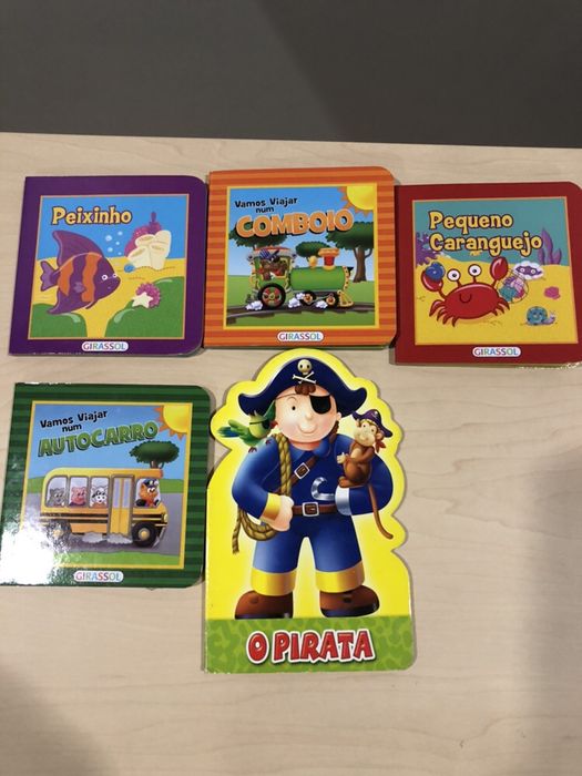 Livros infantis como novos