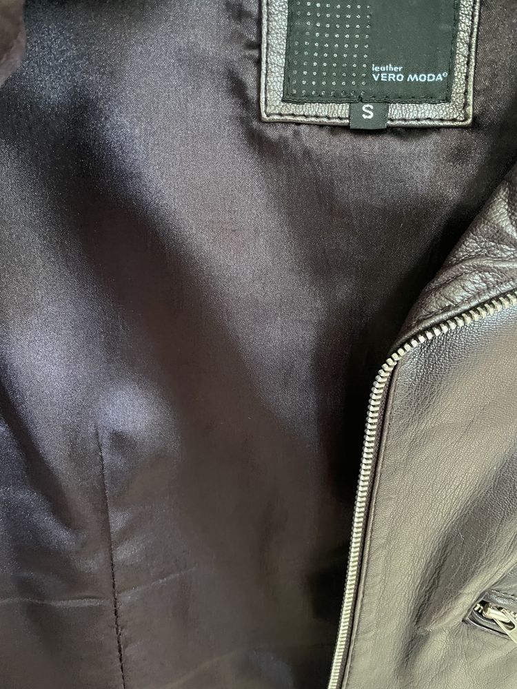 Vero Moda S kurtka skórzana