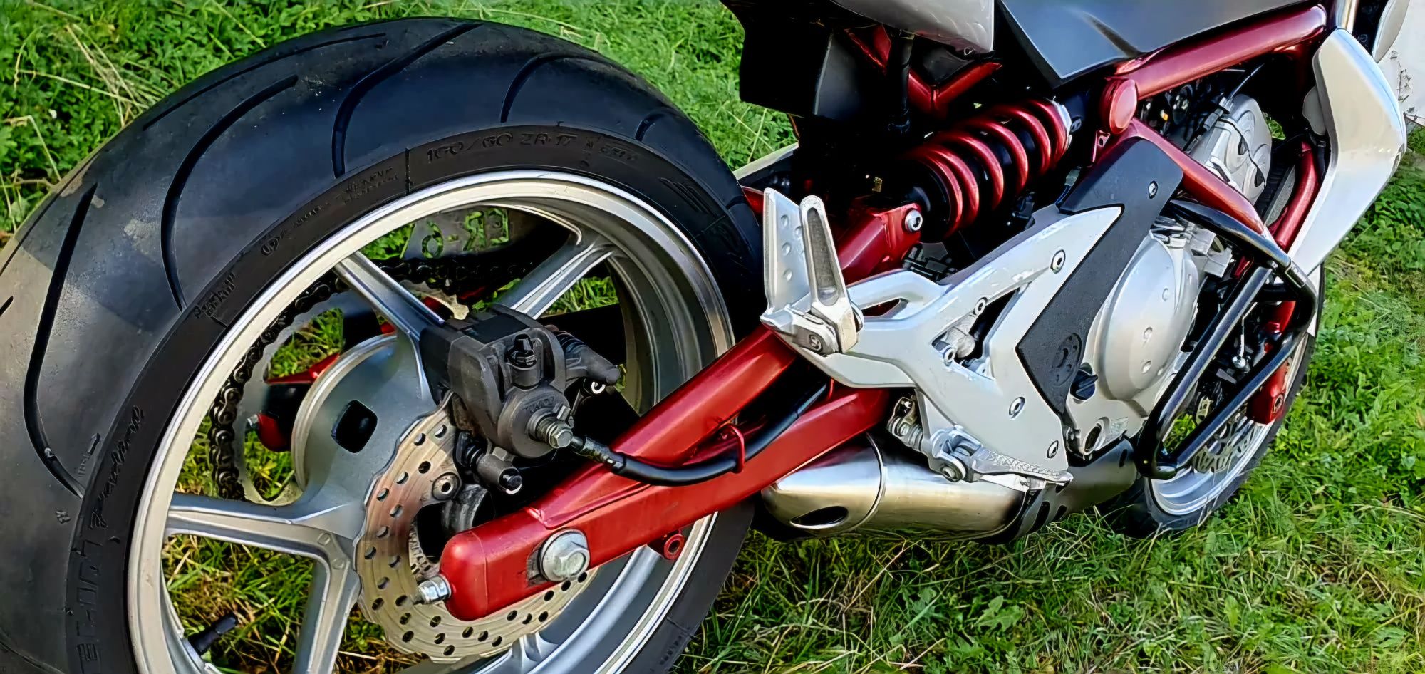 ER 6 ninja podobne modele fz6 gsr fz6 hornet cb 650