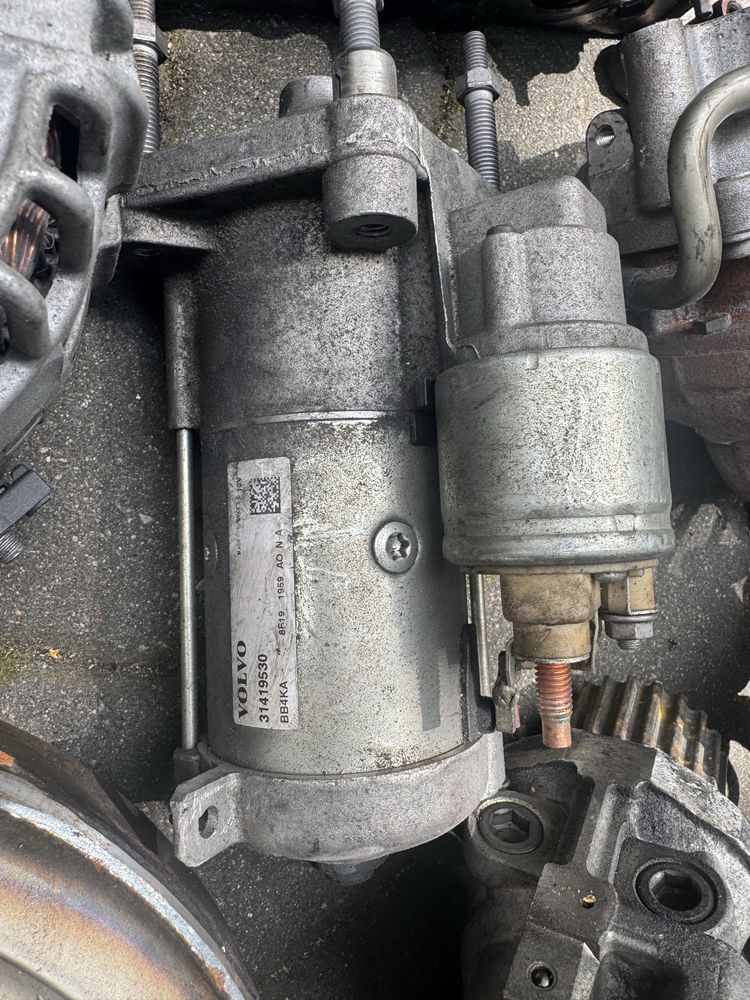 Silnik + skrzynia biegów Volvo V60 II 2.0 Diesel D4