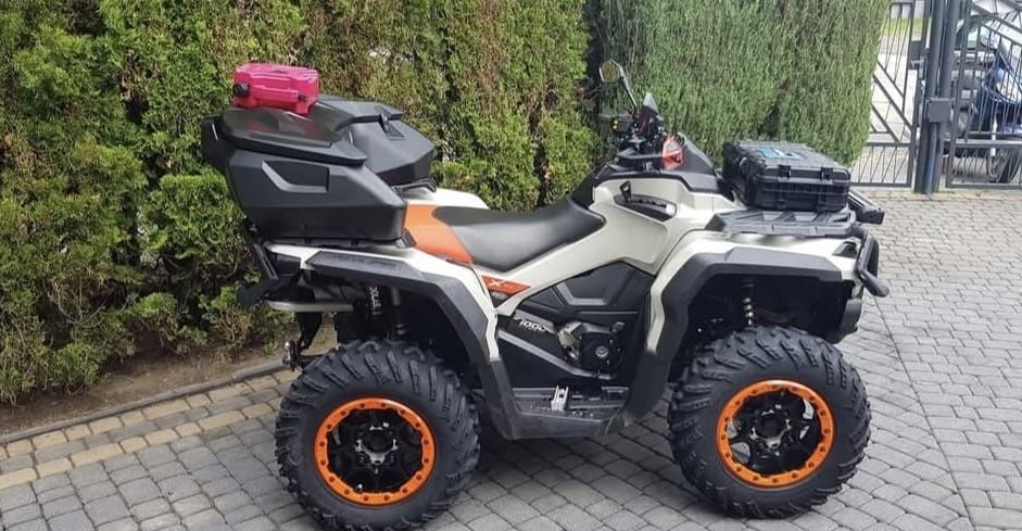 Can-am autlander rok 2022 ,     3000km kupiony w polskim salonie