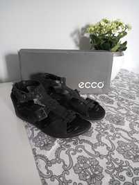 Skórzane sandałki dla dziewczynki ECCO rozm. 33 czarne