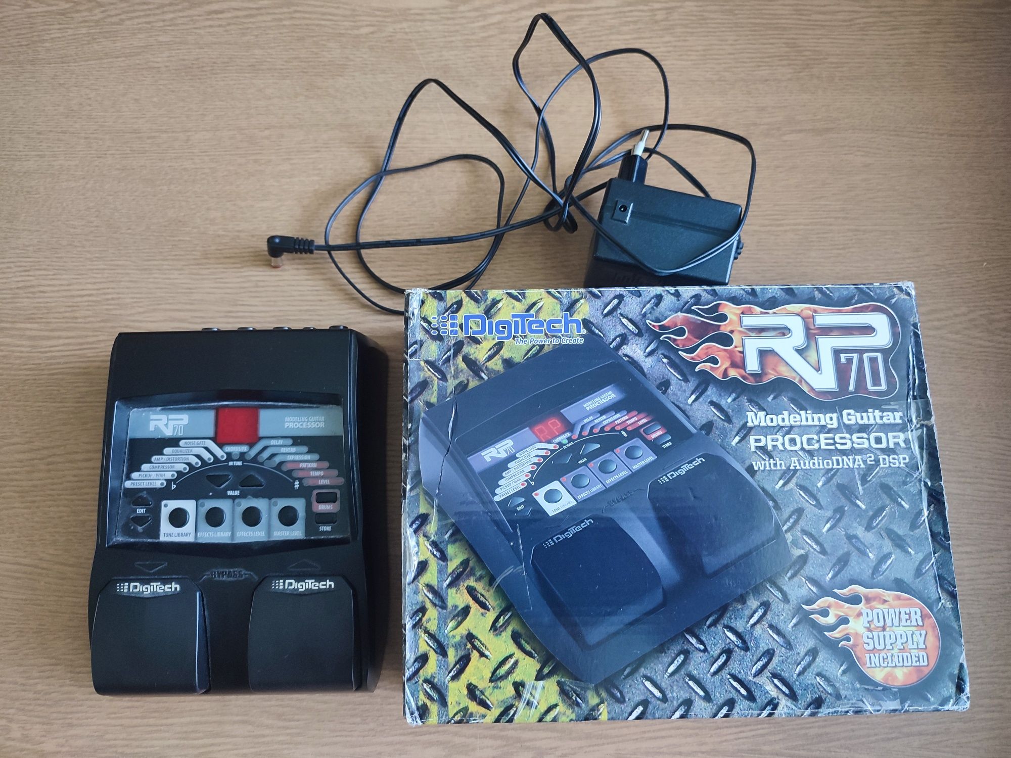 Multiefekt gitarowy Digitech RP 70