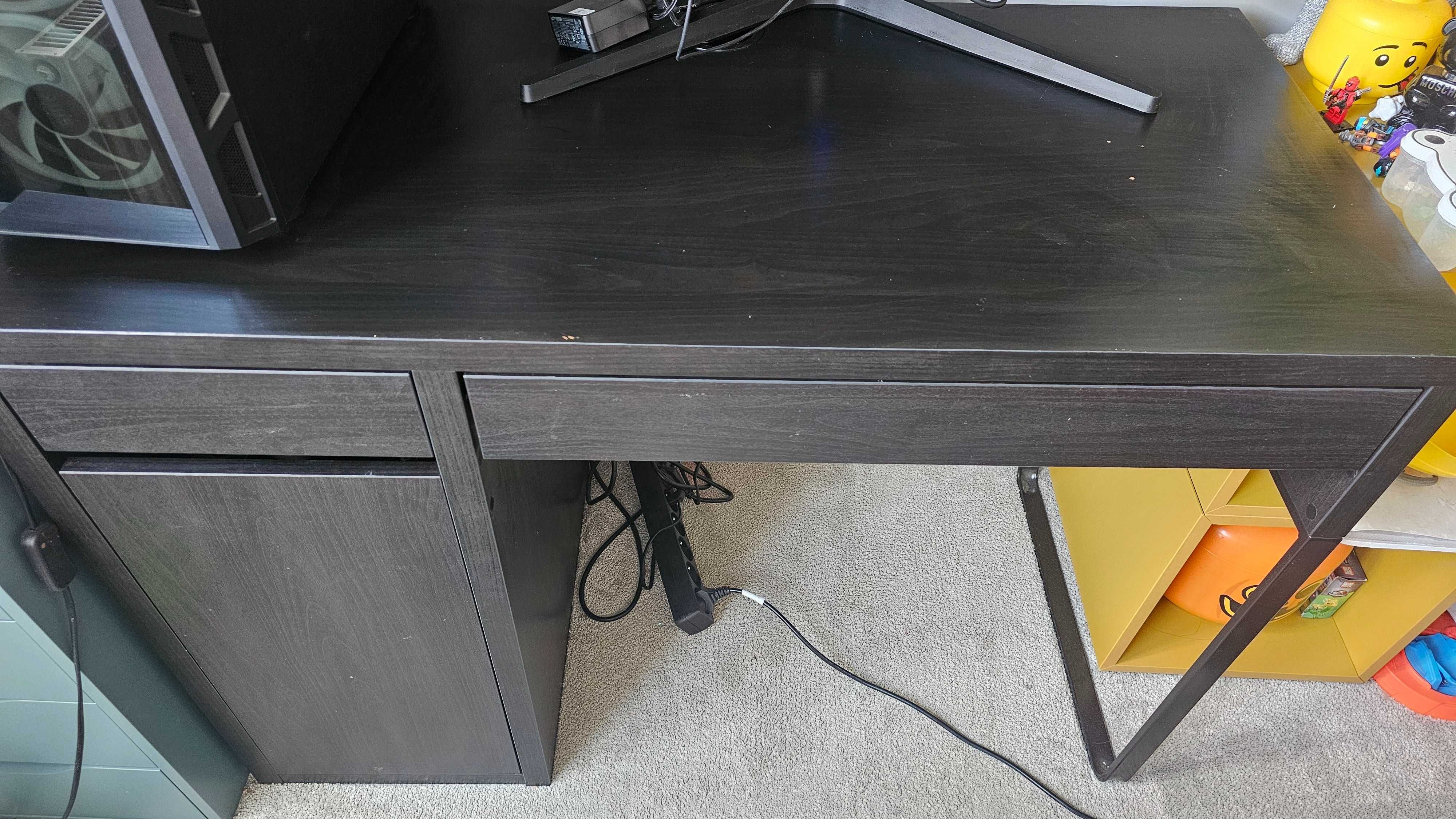 Biurko Micke Ikea z nadstawką