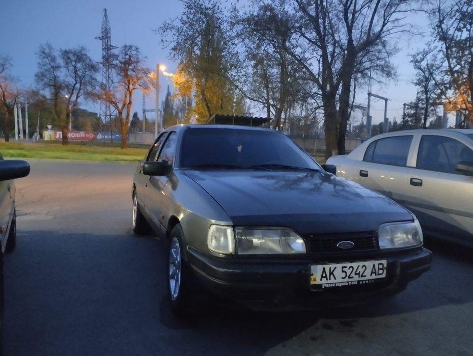 Ford Sierra 2.0 DOHC 1992 ГАЗ/БЕНЗИН