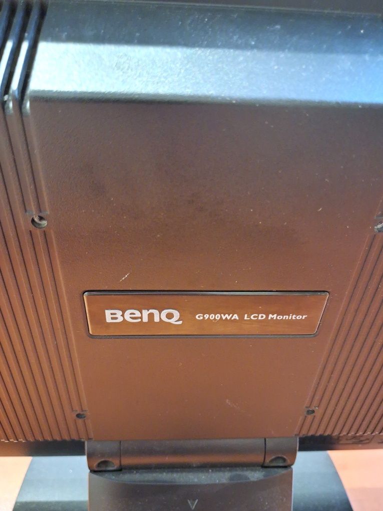 Monitor BenQ G900WA, do biura