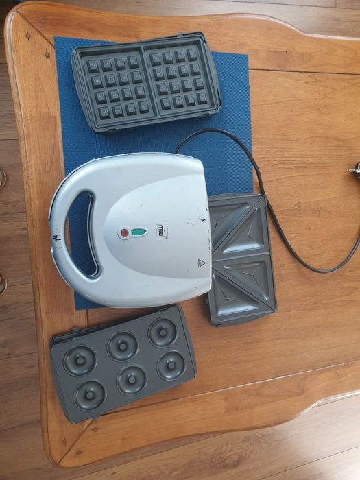 Sprzedam toster z nakladkami