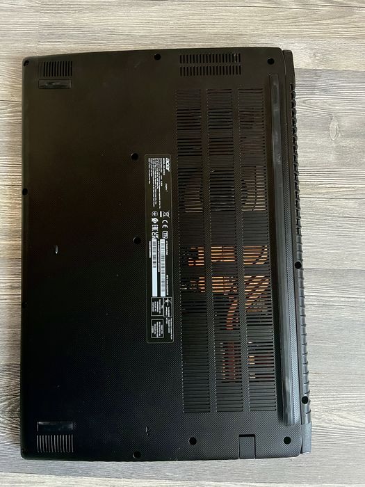 Ноутбук acer aspire 7 a715-42g-r3ez