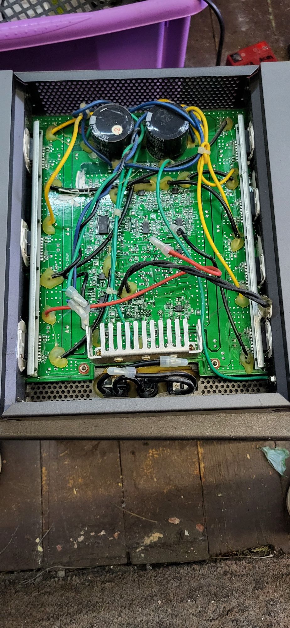Creative z-5300 wzmacniacz
