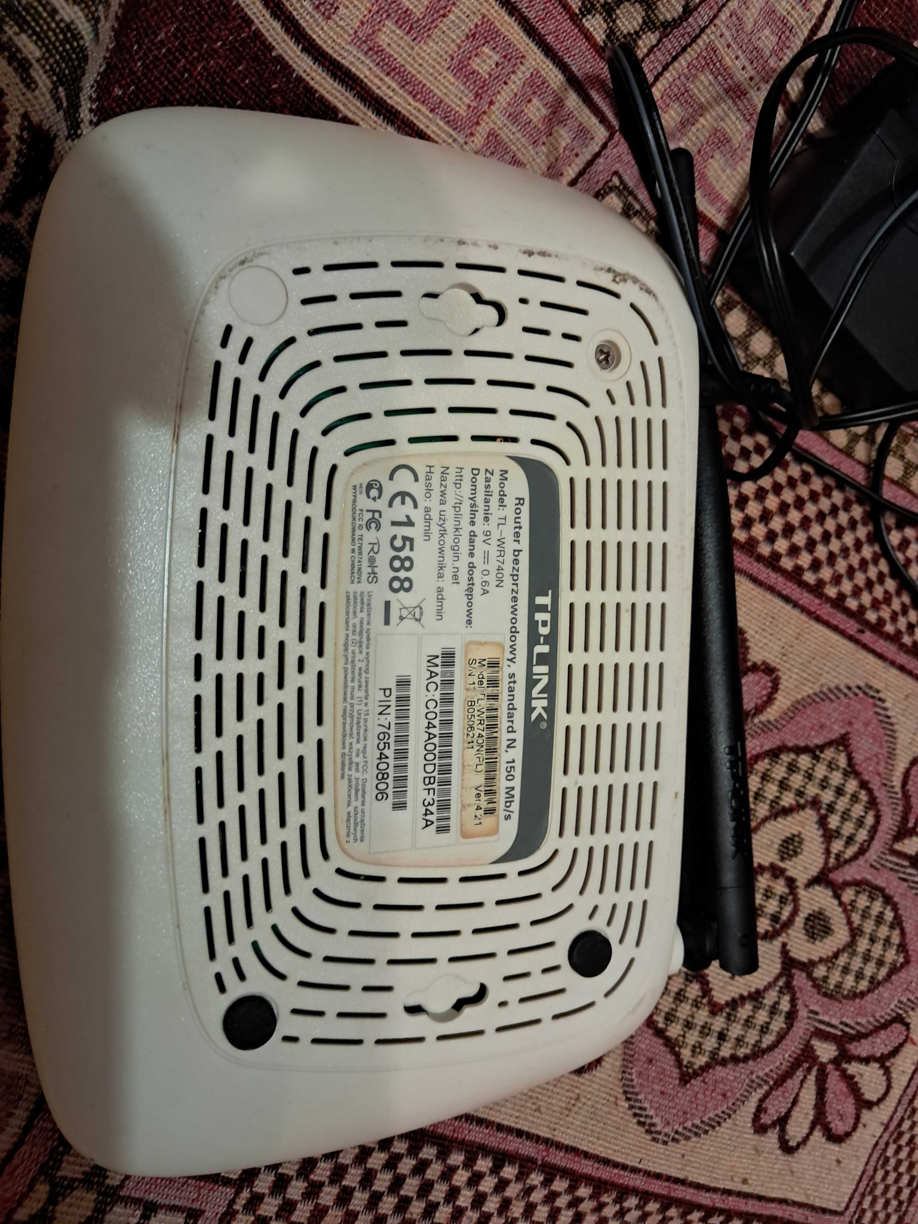 Роутер wi- fi. Tp Link WR740n