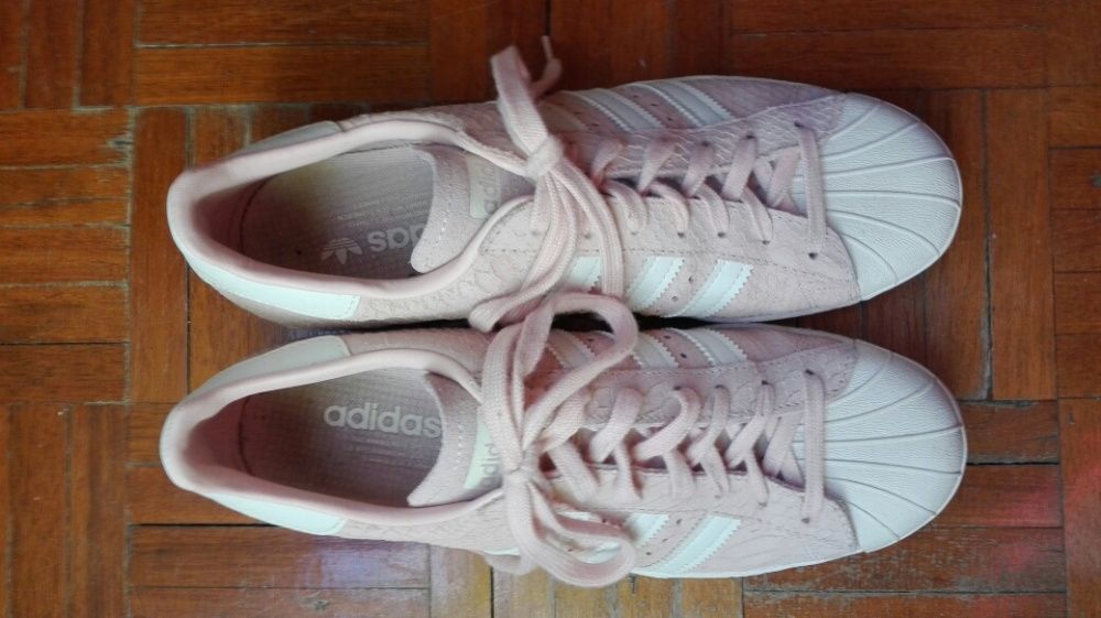 Tenis Adidas    n40