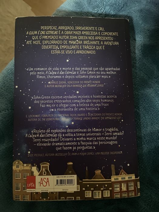 Livro a culpa é das estrelas