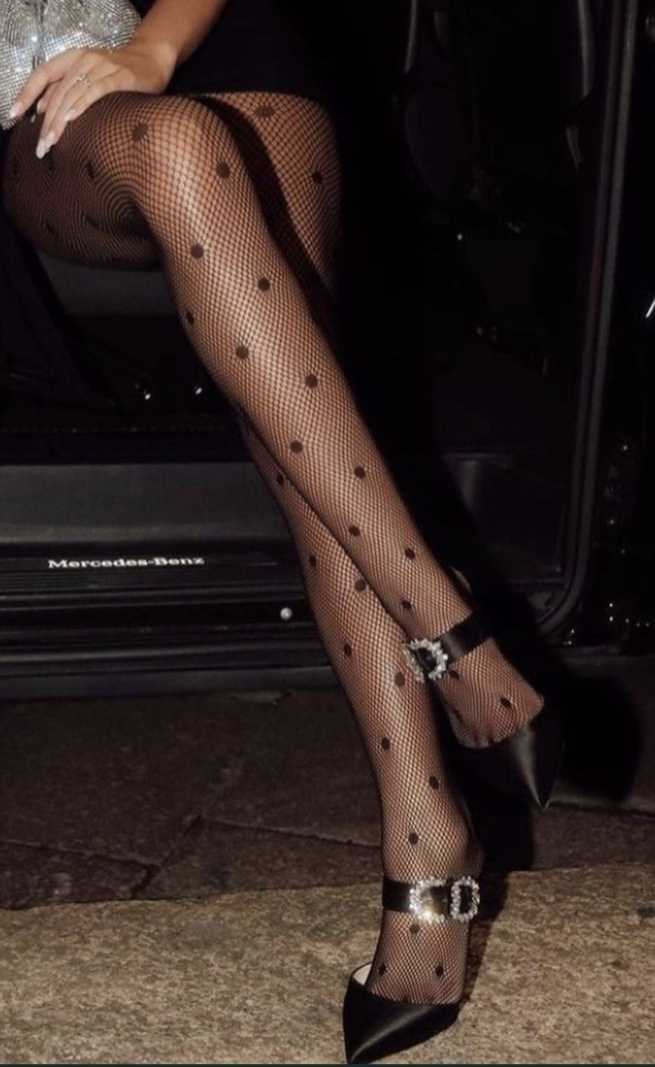 Rajstopy Calzedonia s/m i m/l czarne kabaretki w kropki grochy rete