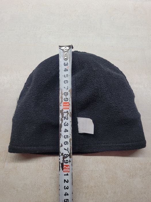 Стильна шапка на флісі з принтом дивіться всі фото в оголошенні та інш