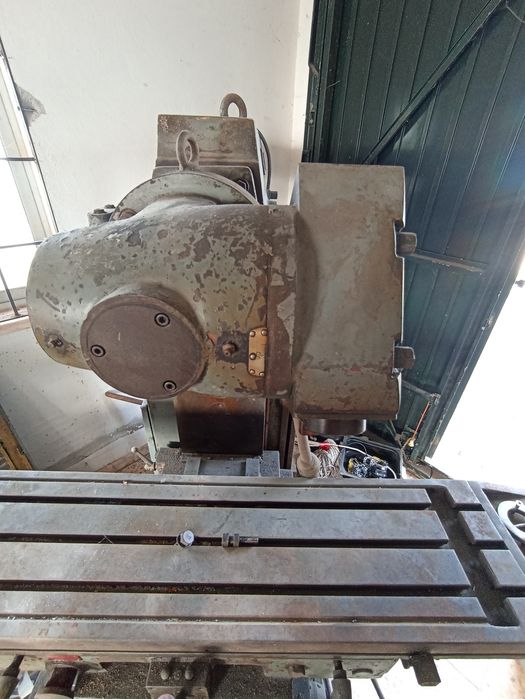 Fresadora Lagun-FU-1