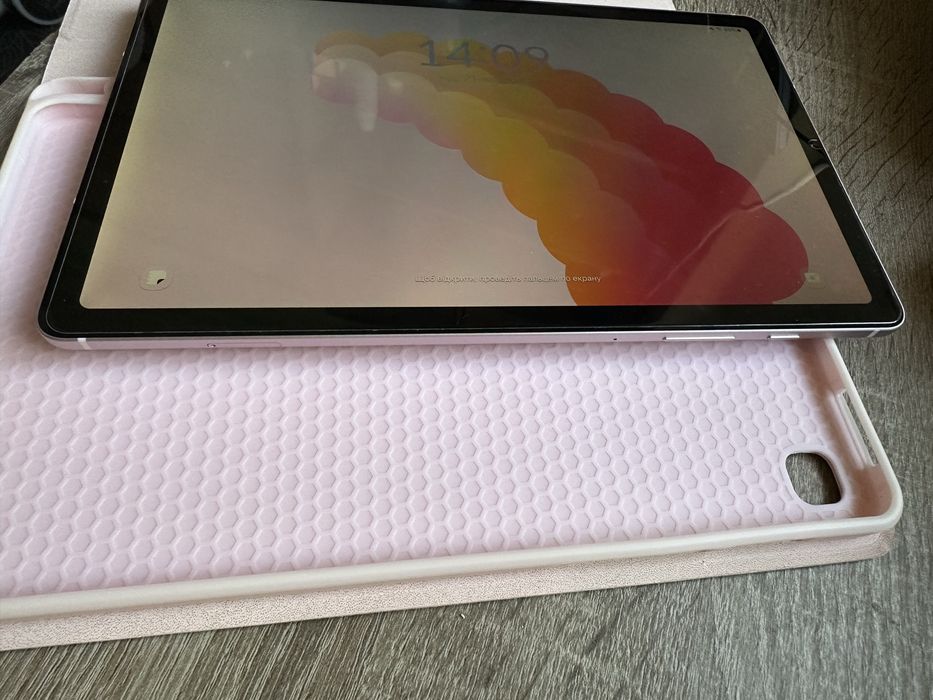Планшет Samsung S6 Lite (2022)