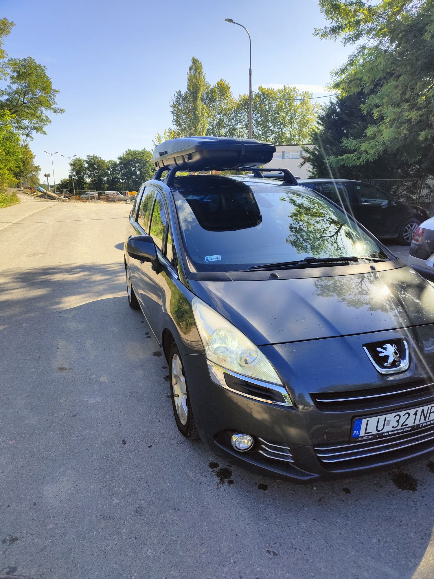 Peugeot 5008 1.6 vti 120 KM