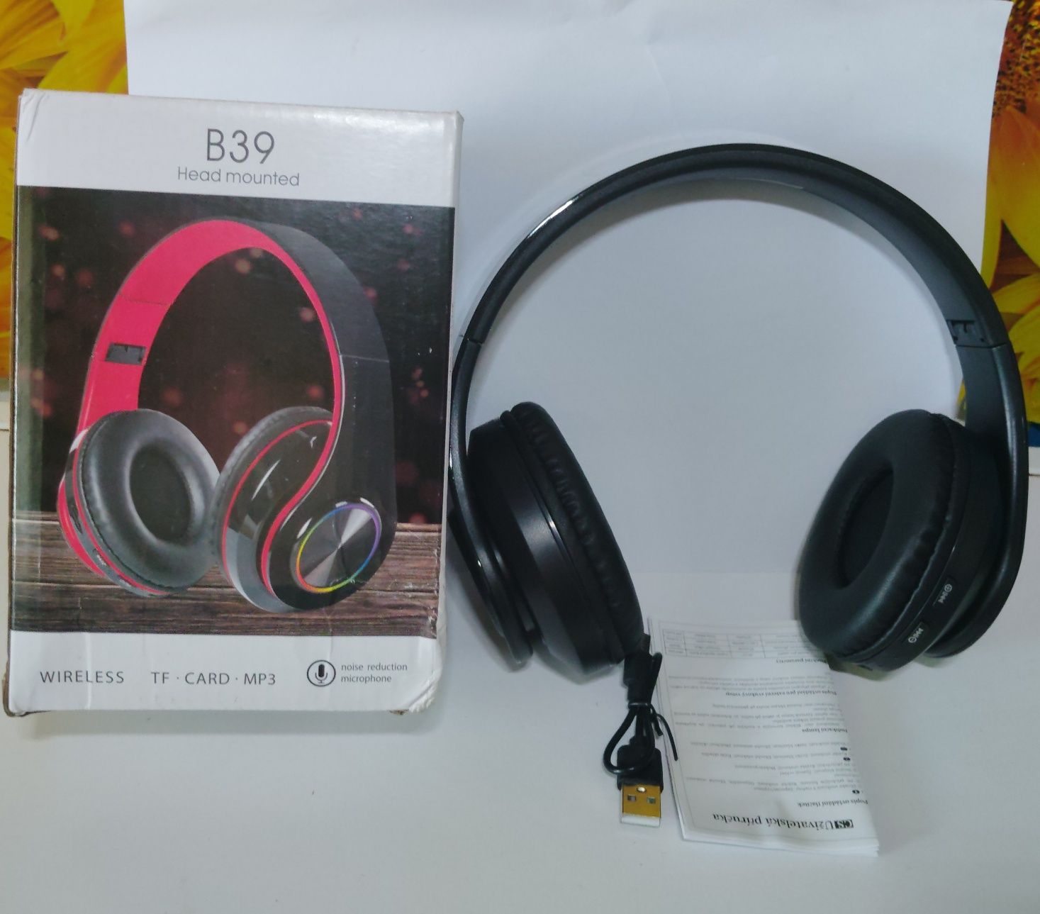 Навушники B39 з RGB-підсвіткою — чорні