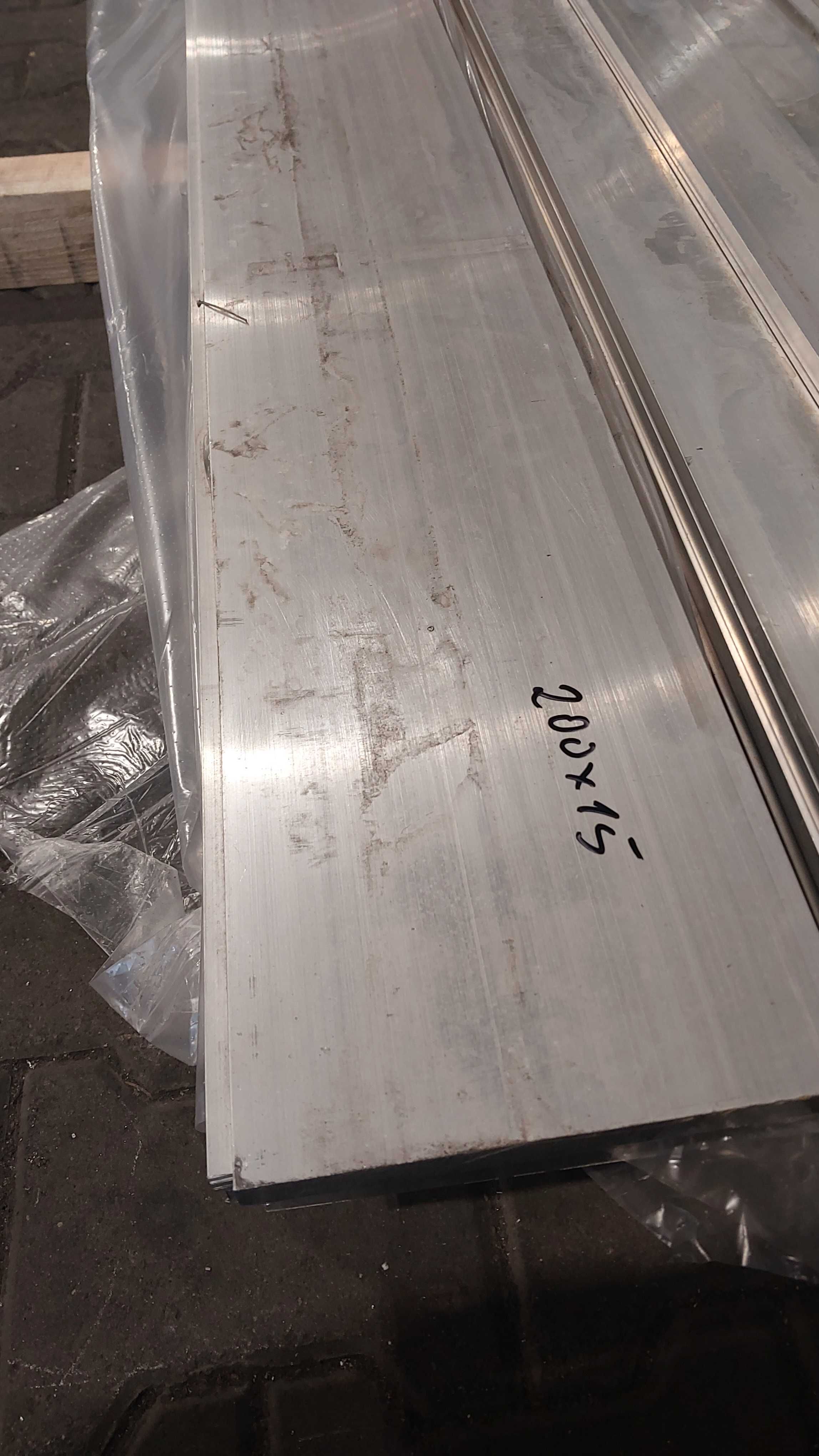 Płaskownik aluminiowy, aluminium 200x15mm gat. 6060, Bytom