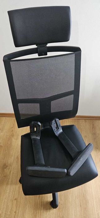 Cadeira de escritório usada