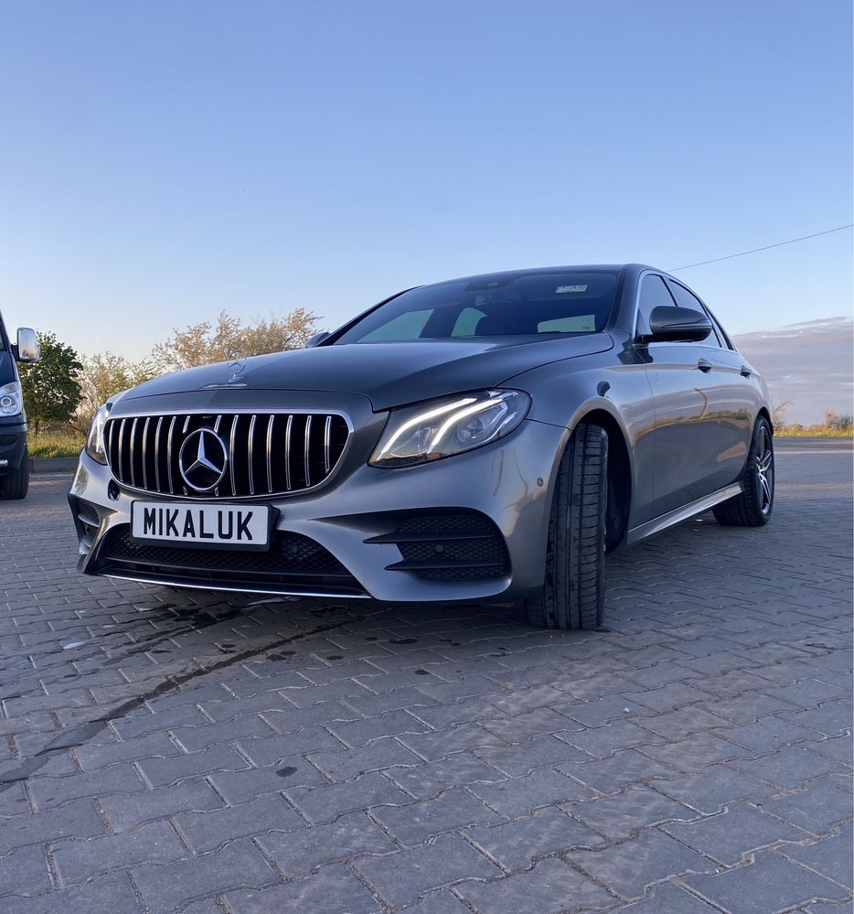 Продам Mercedes  E-CLASS w213 350d(пневма)