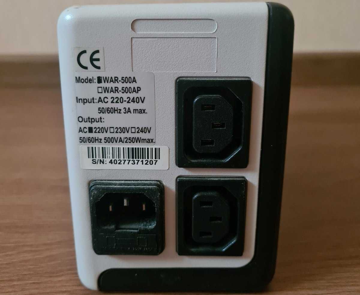 Источник безперебойного питания ИБП UPS Powercom APC