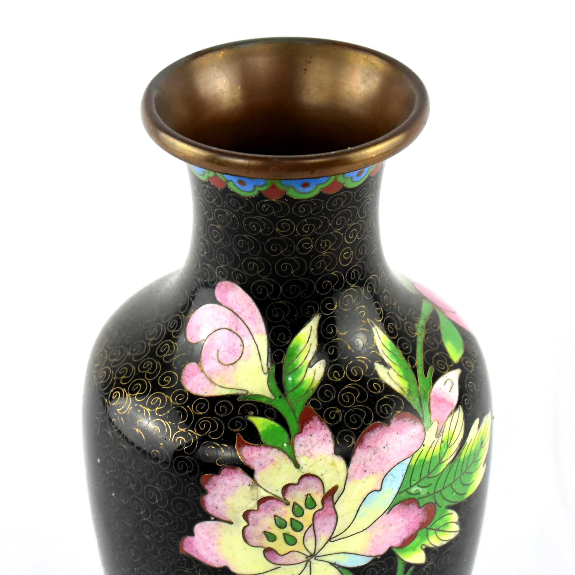 Jarra em Cloisonné, China, decorada com flores, séc. XX