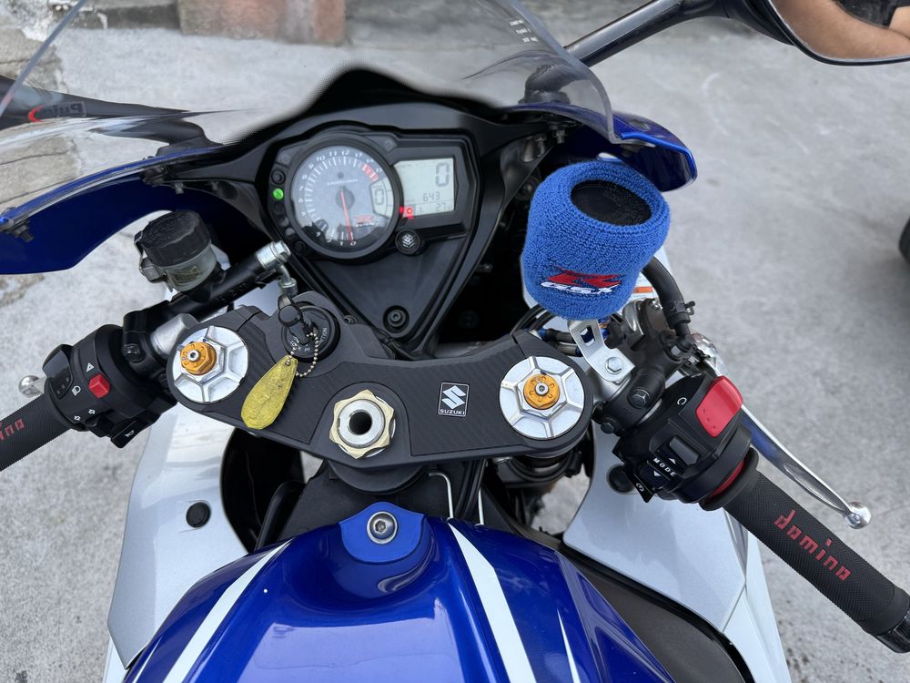 Suzuki GSXR-1000 K8 2010