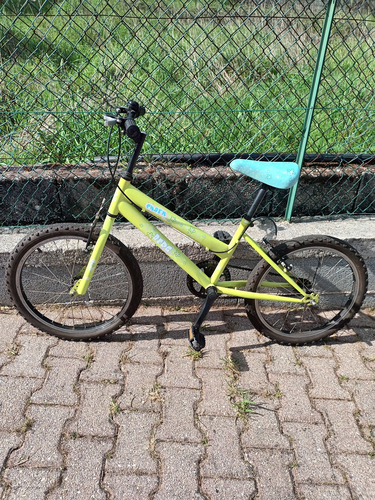 Vendo bicicleta de jovem