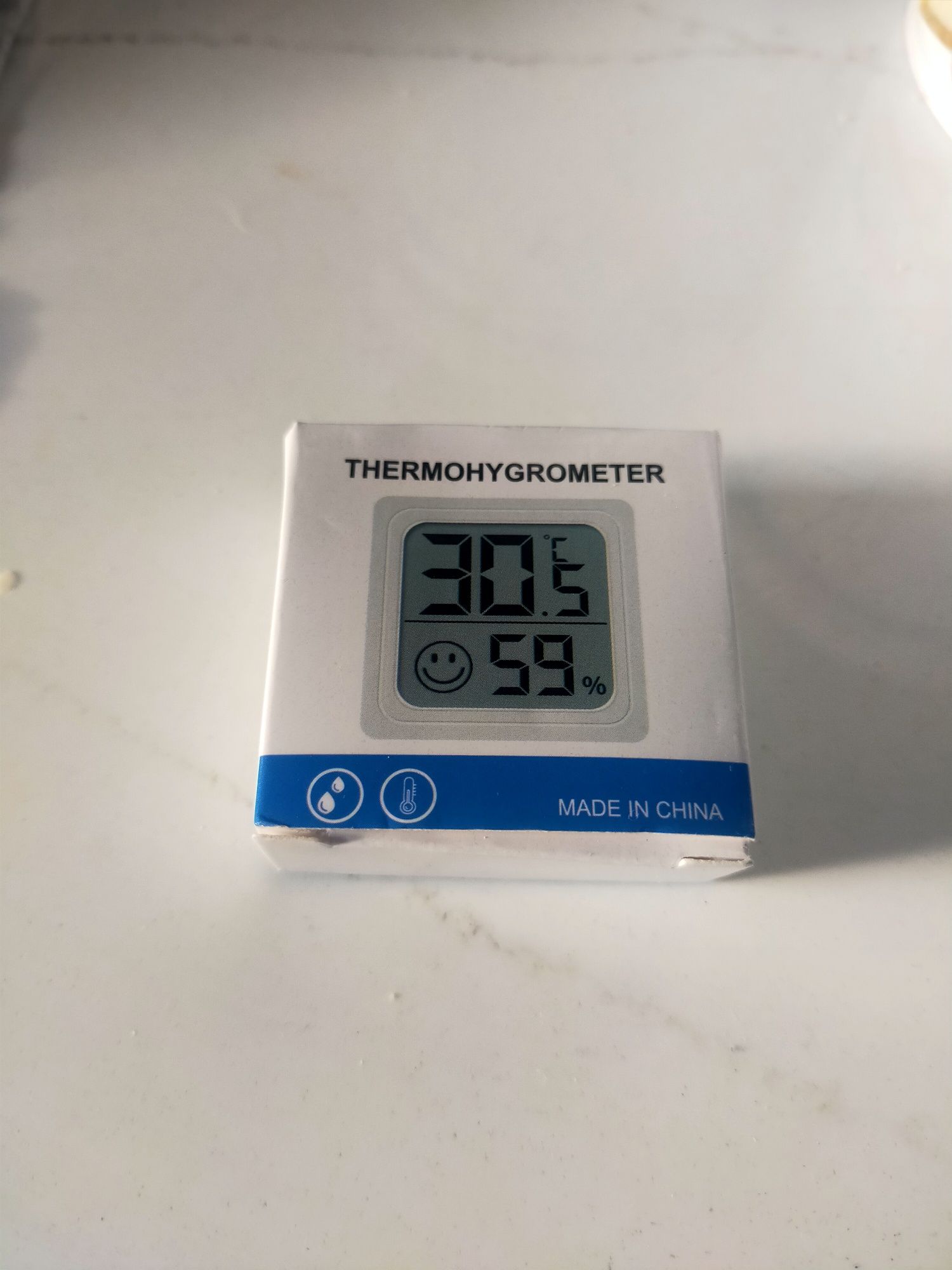 Termometr pokojowy elektroniczny wewnętrzny mały