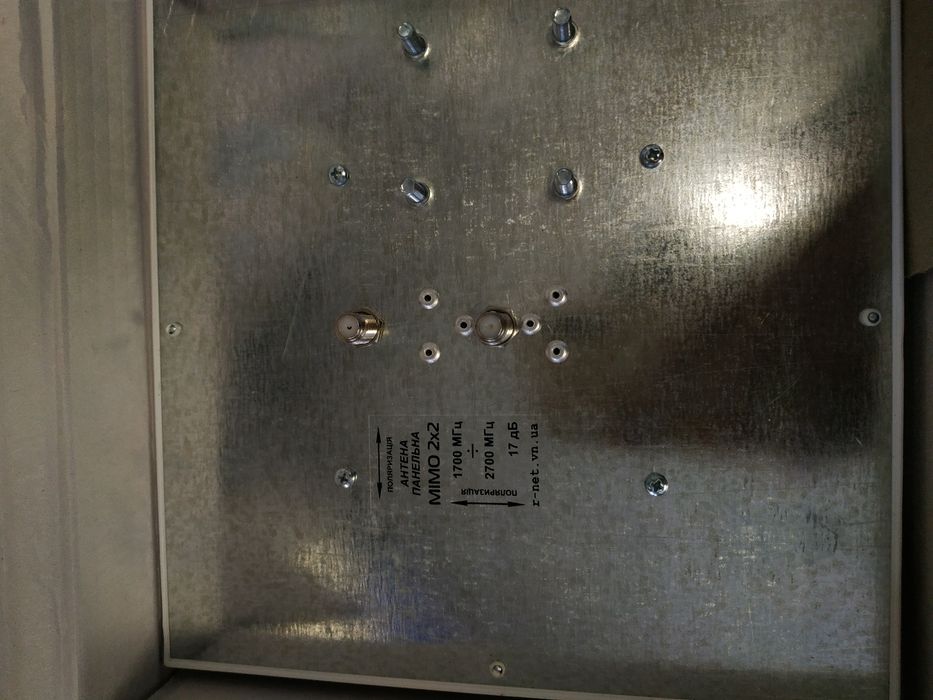 4G мобильный Роутер World Vision MINI+ антена Mimo