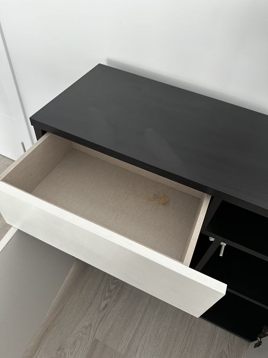 Móvel Preto e Branco - 1 gaveta + 2 Portas