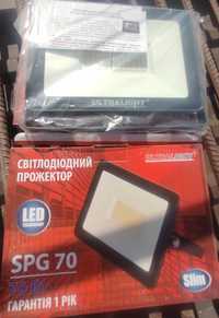 Світлодіодний прожектор ULTRALIGHT SPG70